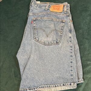 Levi's 550 Men's Relaxed Fit Denim Jeans Shorts Size 38